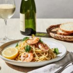 Rezeptidee Wein zum Essen Zitrus-Tagliolini, Garnelen, Limettenbutter, Lugana DOC